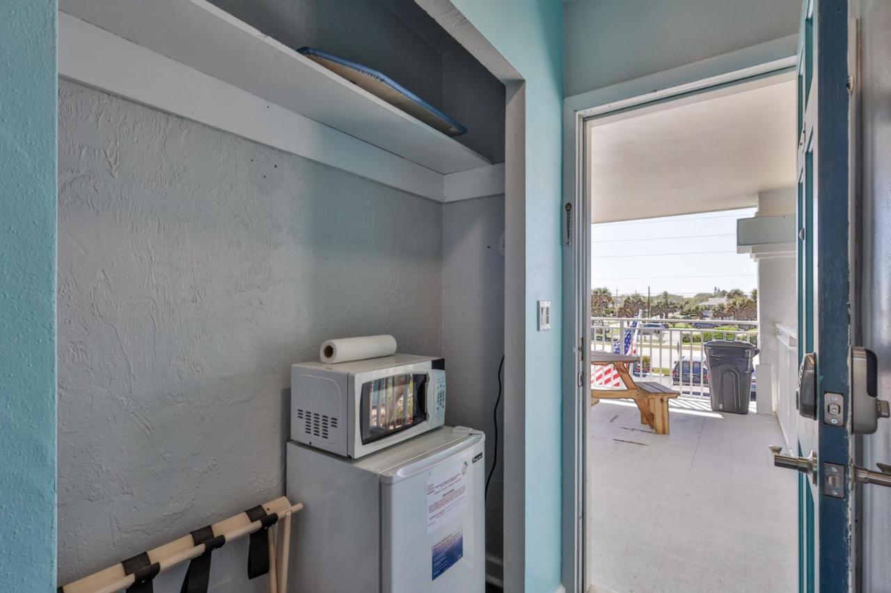 Coastal Waters Hotel New Smyrna Beach Bagian luar foto