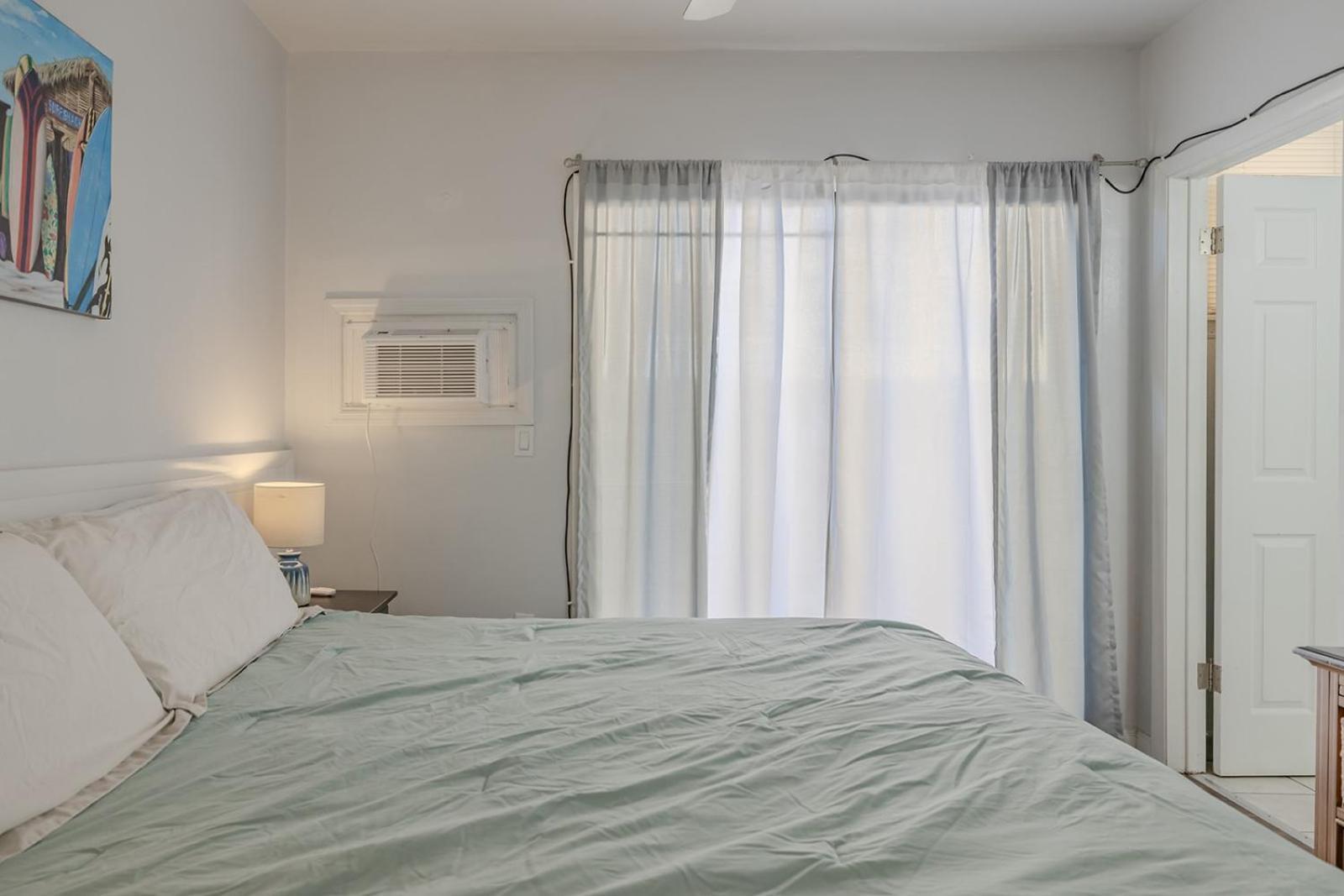 Coastal Waters Hotel New Smyrna Beach Bagian luar foto